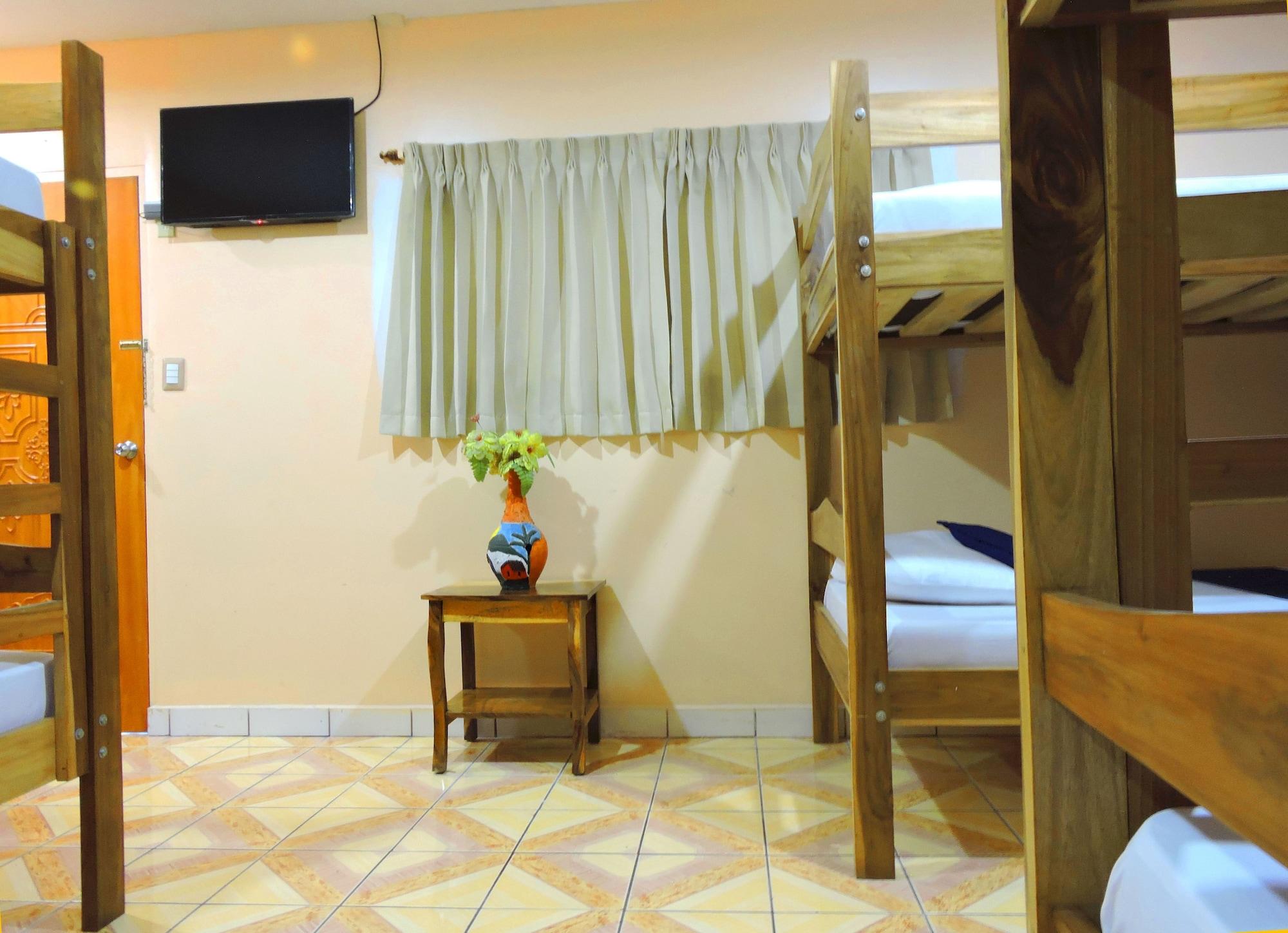 Hotel Xolotlan マナグア エクステリア 写真