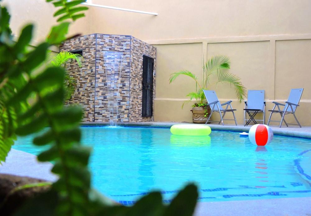 Hotel Xolotlan マナグア エクステリア 写真