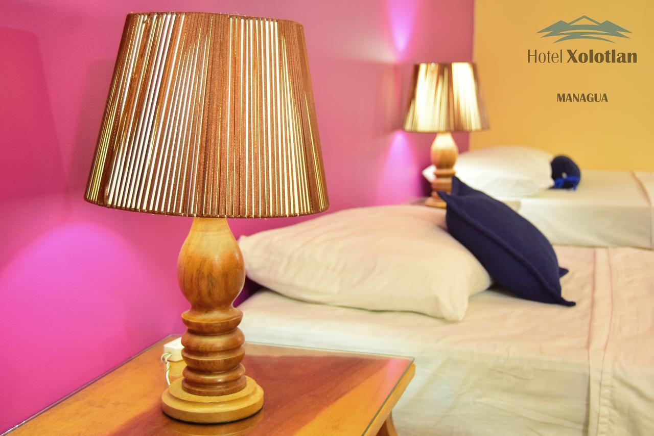 Hotel Xolotlan マナグア エクステリア 写真