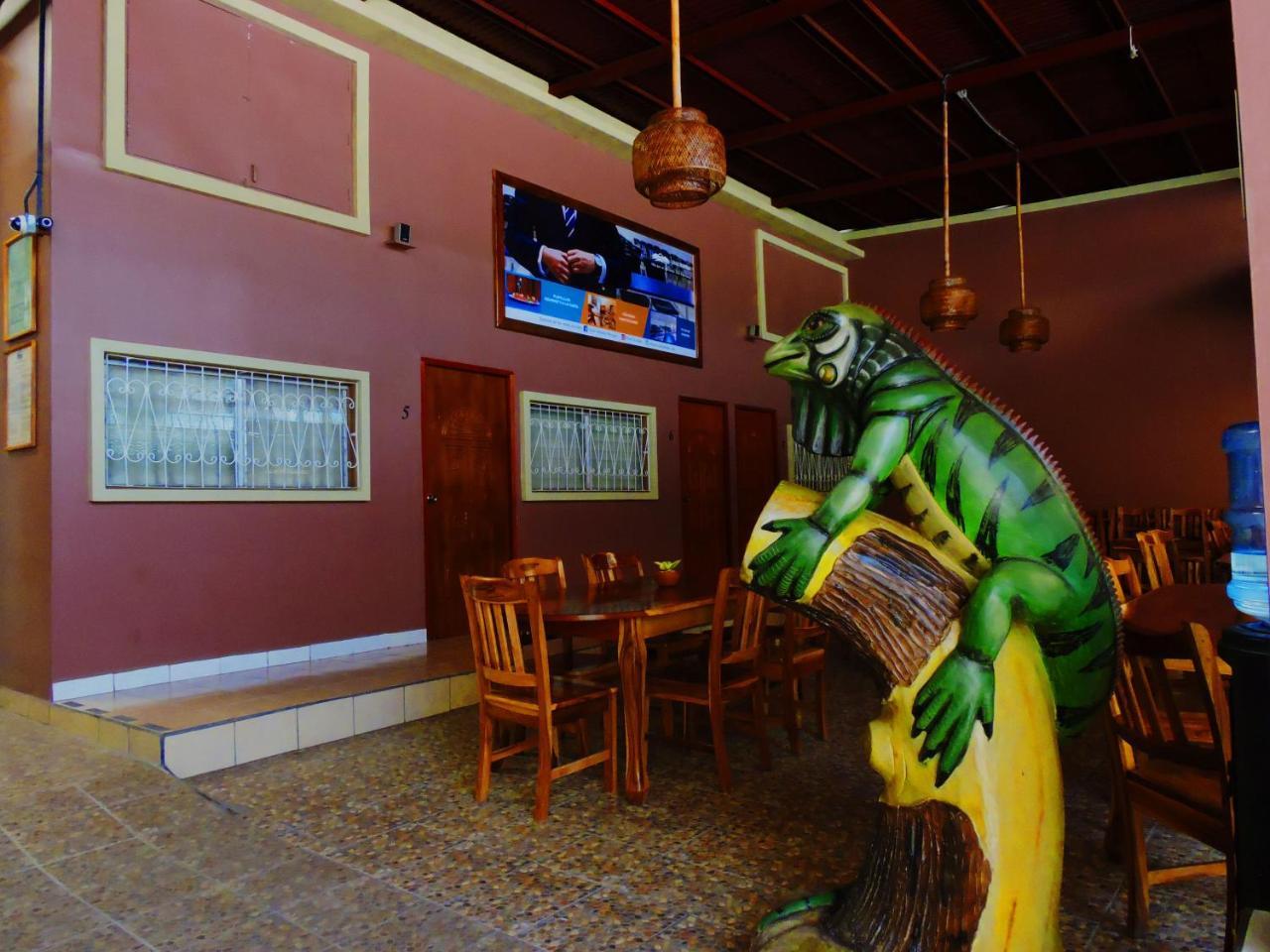Hotel Xolotlan マナグア エクステリア 写真