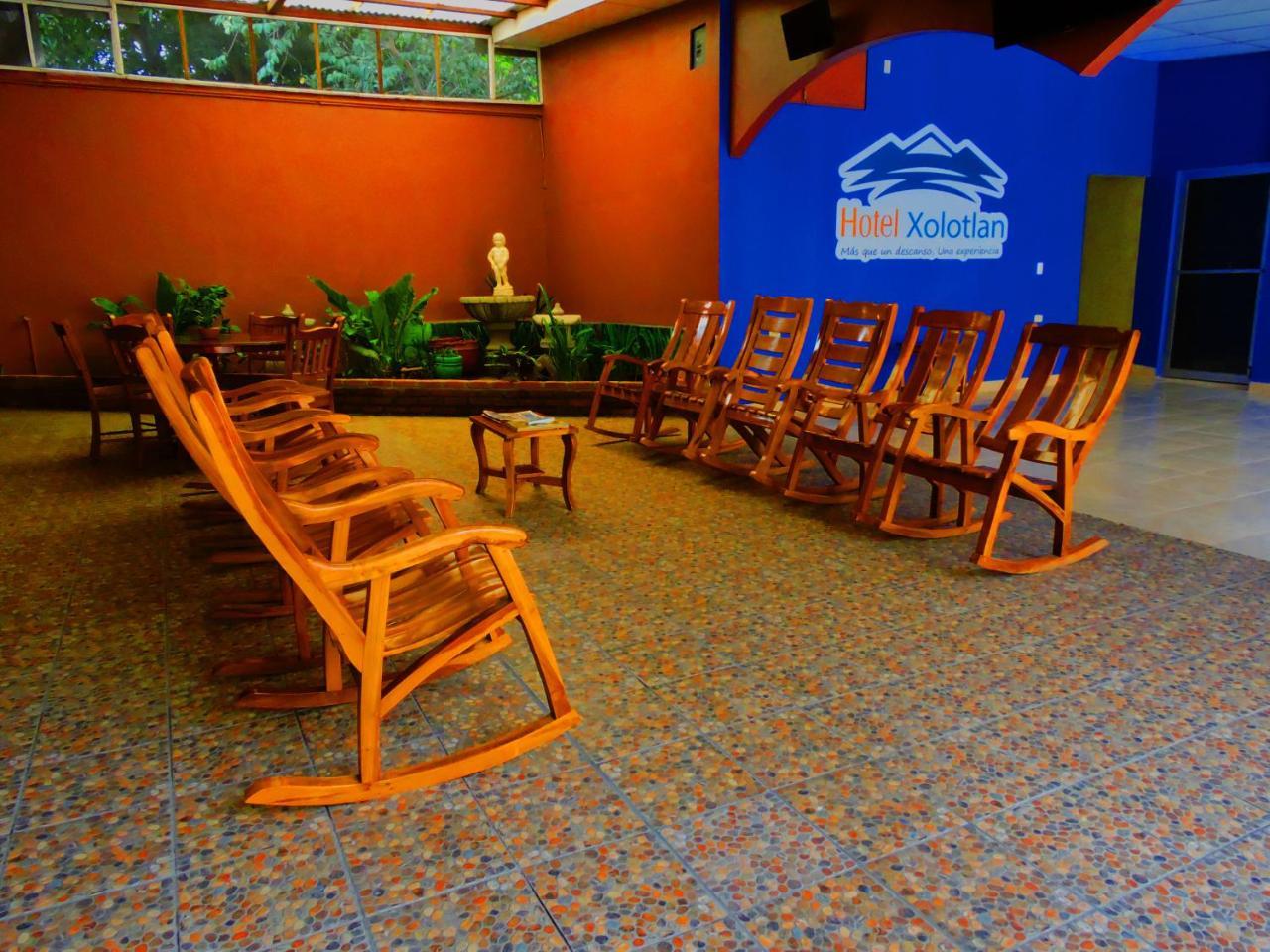 Hotel Xolotlan マナグア エクステリア 写真
