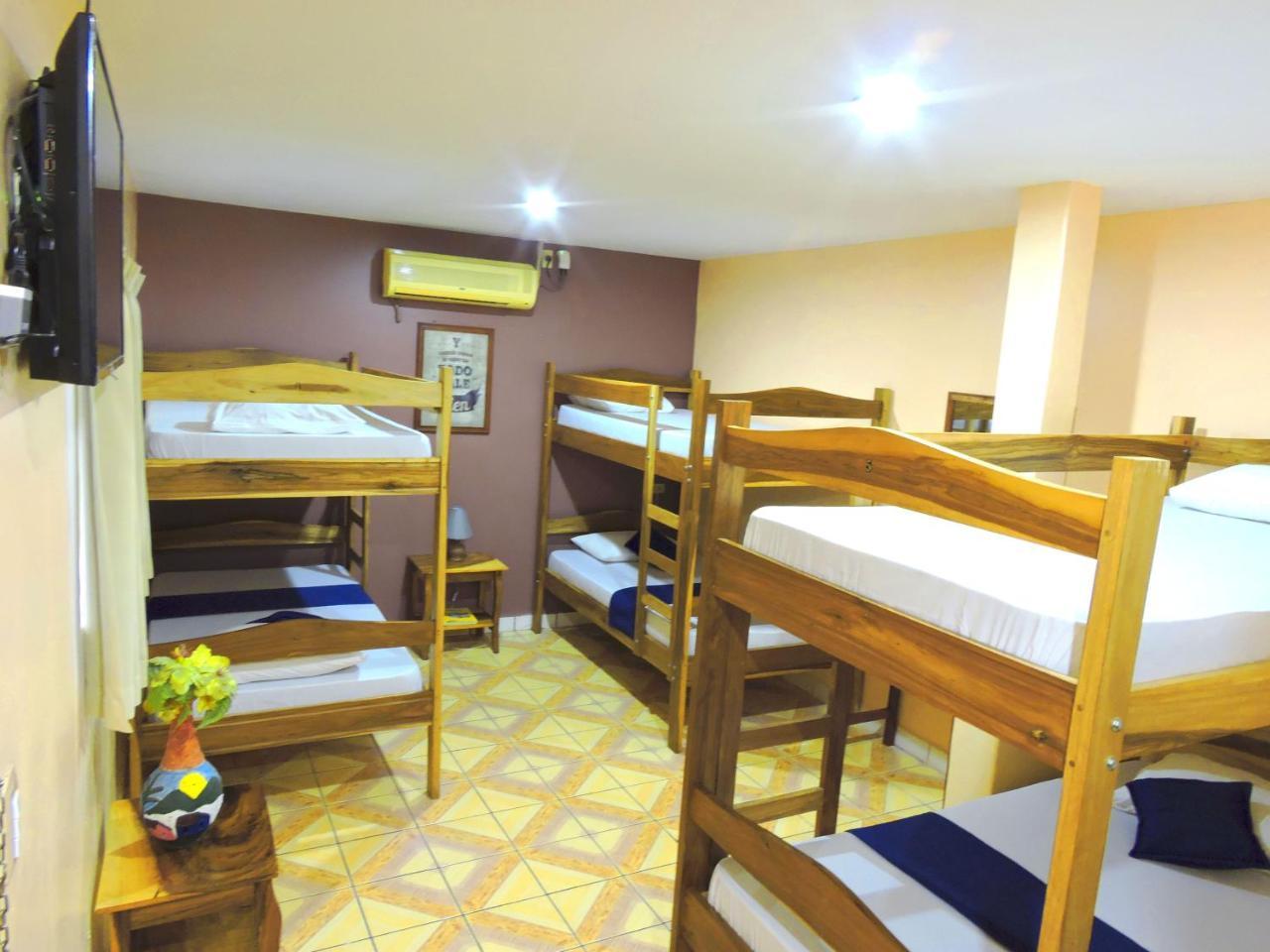 Hotel Xolotlan マナグア エクステリア 写真